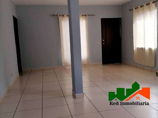  ¡SE RENTA CASA PEQUEÑA EN RESIDENCIAL TONCONTÍN!  - Imagen 3