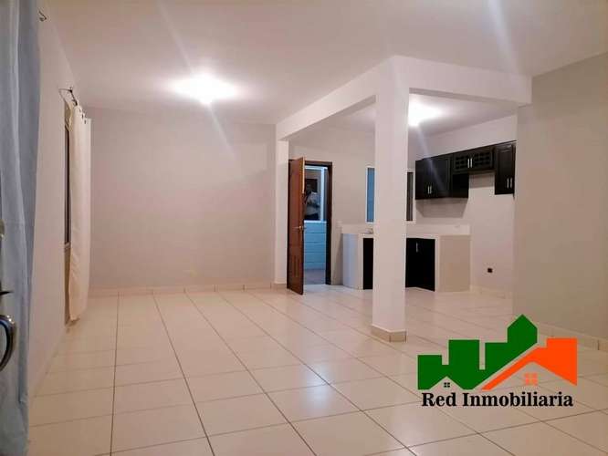  ¡SE RENTA CASA PEQUEÑA EN RESIDENCIAL TONCONTÍN!  - Imagen 2