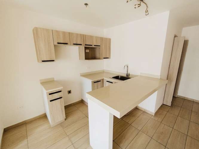 Alquiler de Apartamento  - Imagen 2