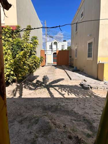 Venta de casa en Residencial Los Hidalgos  - Imagen 2