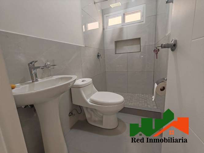  RENTA DE CASA EN RESIDENCIAL VENECIA -CIRCUITO CERRADO - Imagen 8