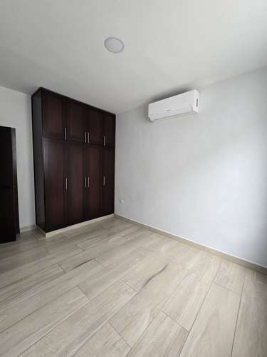 Se Alquila Townhouse En Residencial Potosí, SPS - Imagen 4