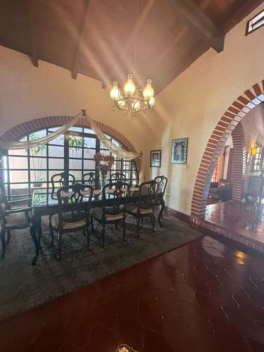 Se Vende Amplia Casa Res. Ciudad Nueva - Imagen 6