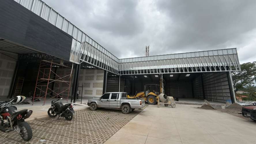 Se Rentan Varios Locales en Loarque - Imagen 2