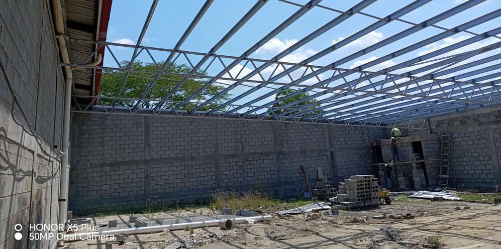 PRE-RENTA DE BODEGA INDUSTRIAL EN COMPLEJO LOGÍSTICO CON SEGURIDAD 24/7 – 33 CALLE, SPS - Imagen 8