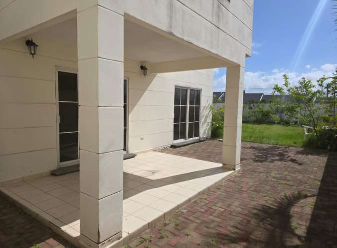 Se Vende Casa Res. Portal del Bosque I - Imagen 12