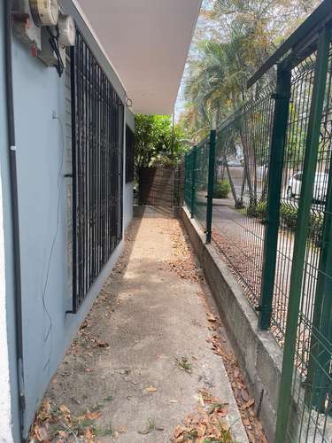  ¡CASA EN RENTA EN COLONIA EL ROBLE, SAN PEDRO SULA!  - Imagen 9