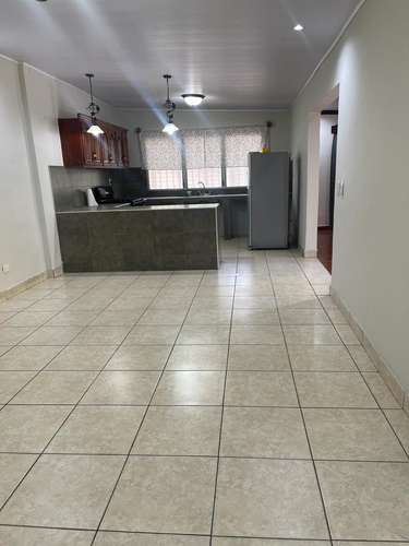  ¡CASA EN RENTA EN COLONIA EL ROBLE, SAN PEDRO SULA!  - Imagen 4