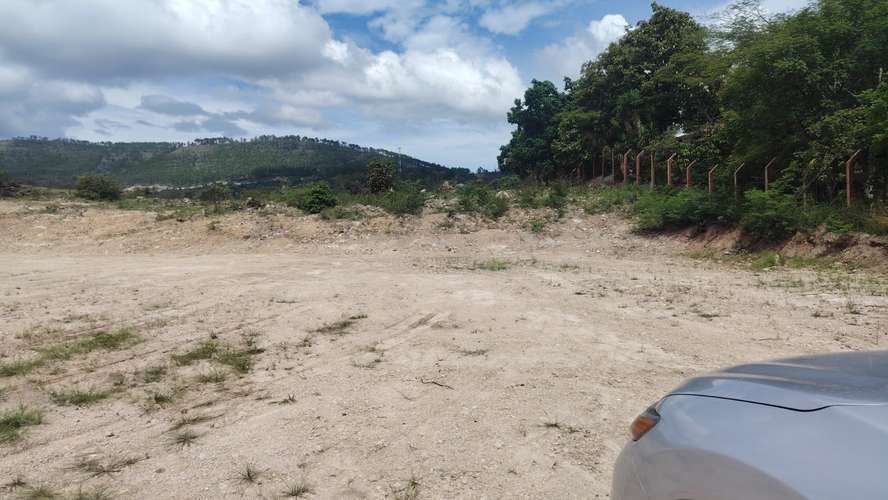 Se Vende Hermoso Terreno Valle de Amarateca - Imagen 2