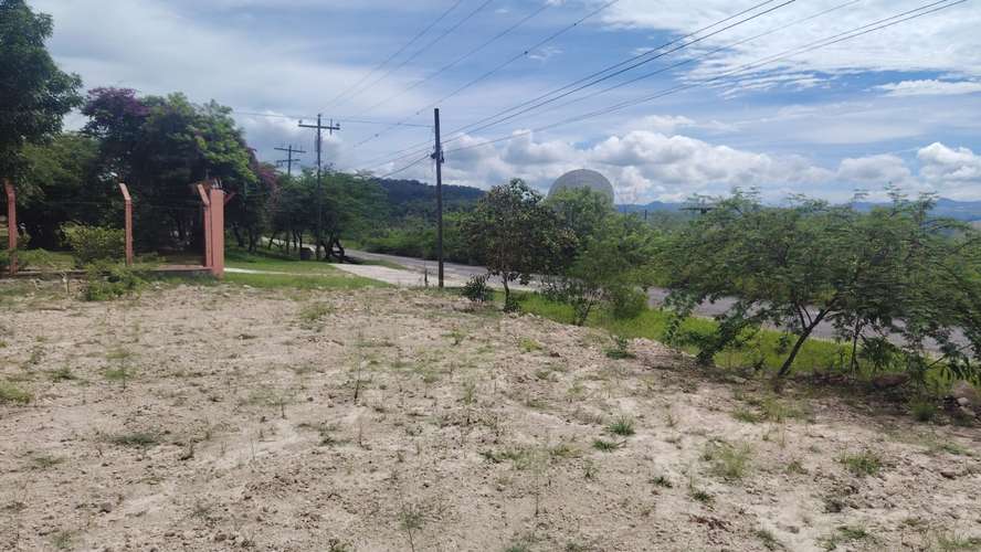 Se Vende Hermoso Terreno Valle de Amarateca - Imagen 5