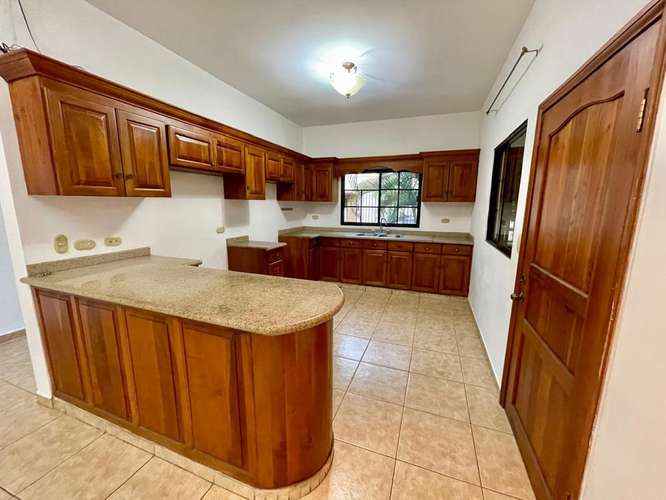 Hermosa Casa en Venta. Casa Maya I, San Pedro Sula - Imagen 5