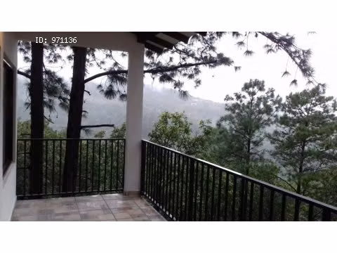 PINARES DE SANTA LUCÍA