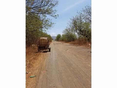 SE VENDEN TERRENOS EN LOS BRASILES KM.15 C. A LEON - Imagen 4