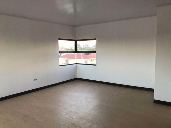 SE VENDE EDIFICIO EN LOMAS DEL VALLE, EDIFICIO NUEVO 1,380 VRS2 - Imagen 18