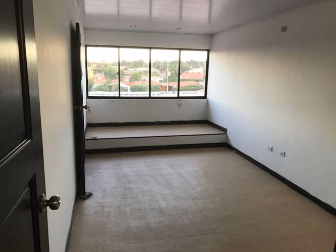 SE VENDE EDIFICIO EN LOMAS DEL VALLE, EDIFICIO NUEVO 1,380 VRS2 - Imagen 10