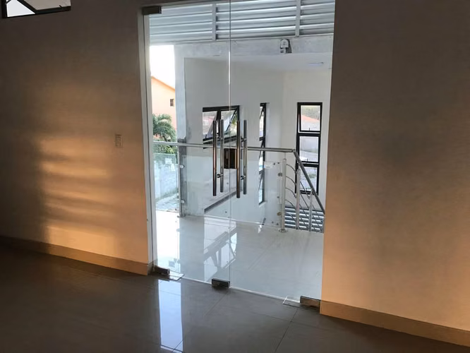 SE VENDE EDIFICIO EN LOMAS DEL VALLE, EDIFICIO NUEVO 1,380 VRS2 - Imagen 15