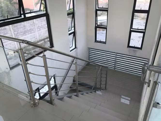 SE VENDE EDIFICIO EN LOMAS DEL VALLE, EDIFICIO NUEVO 1,380 VRS2 - Imagen 8