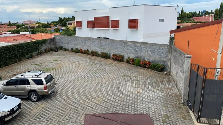 SE VENDE EDIFICIO EN LOMAS DEL VALLE, EDIFICIO NUEVO 1,380 VRS2 - Imagen 7