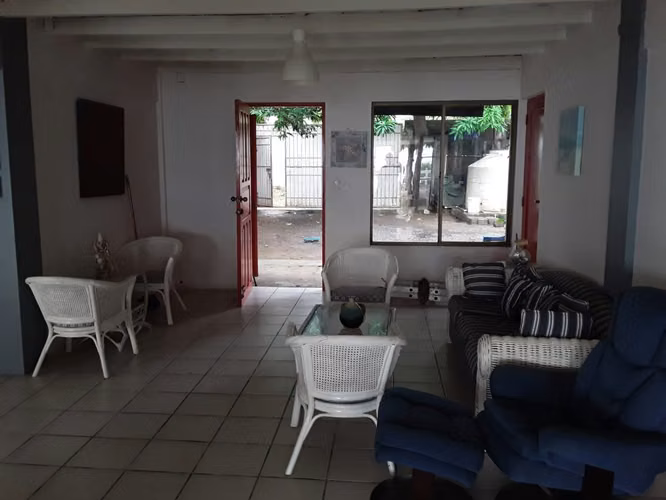 VENDO CASA EN POCHOMIL VIEJO - Imagen 4