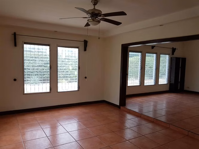 En venta preciosa casa en carretera sur