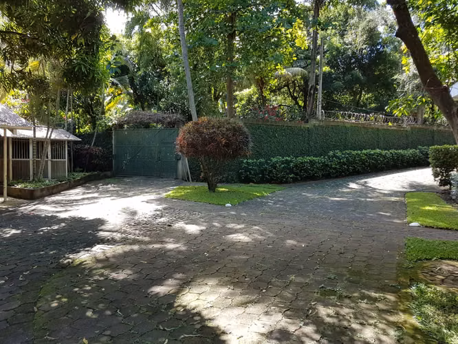 En venta precioso complejo de 3 casas (Managua Nicaragua)carretera sur