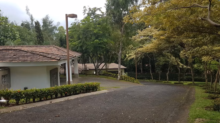 En venta precioso complejo de 3 casas (Managua Nicaragua)carretera sur