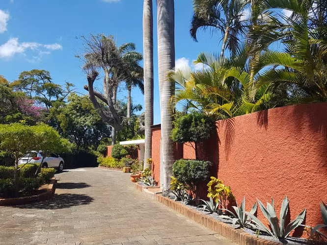 En venta preciosa casa en carretera sur Managua Nicaragua