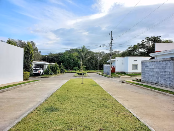 Tu Casa nueva en Jinotepe, Modelo Amaranto Ampliado, en Residencial Camino Verde