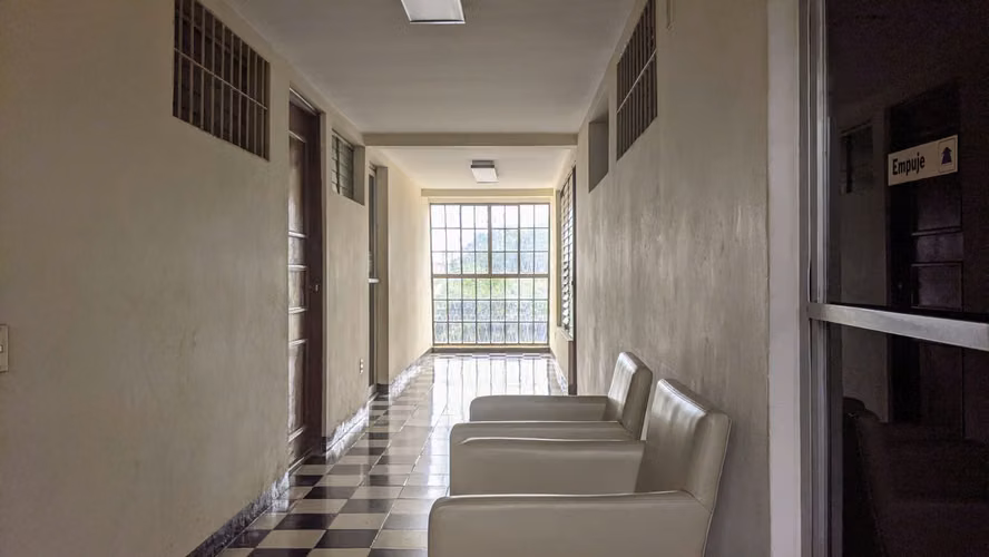 SE VENDE EDIFICIO EN ALTAMIRA 2DA ETAPA FRENTE A OFICINAS DE LA UNION EUROPEA - Imagen 12