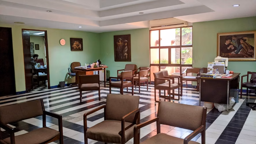 SE VENDE EDIFICIO EN ALTAMIRA 2DA ETAPA FRENTE A OFICINAS DE LA UNION EUROPEA - Imagen 14