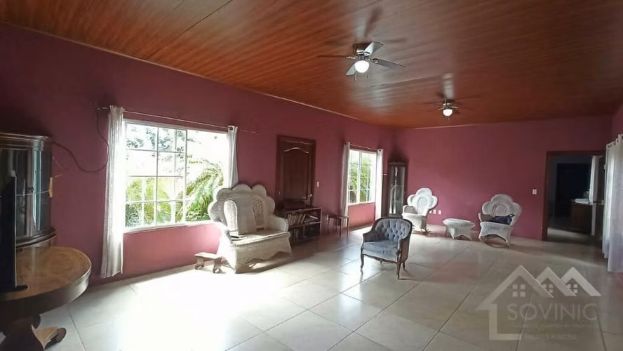 Se Venden Casa En Kilómetro 11½ Carretera Vieja León - acabados de Lujo
