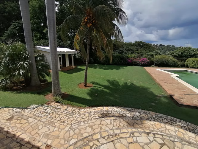 VENTA Casa en Carretera Sur / NG
