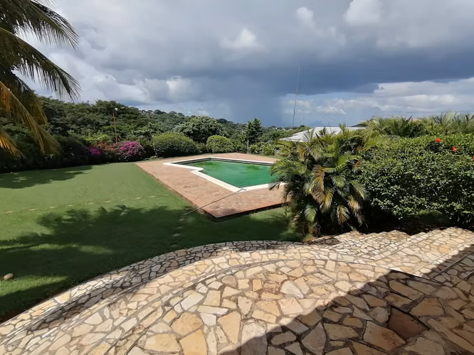 VENTA Casa en Carretera Sur / NG