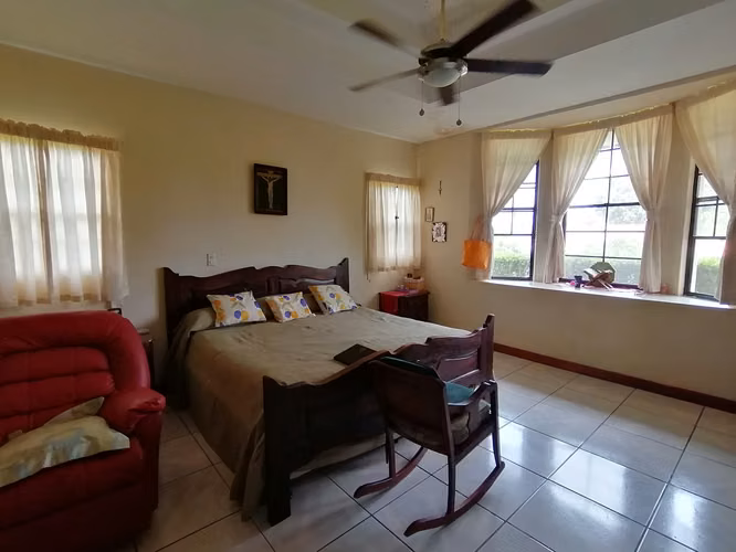 VENTA Casa en Carretera Sur / NG