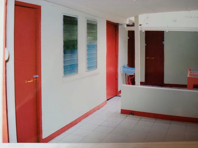 ALQUILO  CASAS EN MONSEÑOR LEZCANO EXCELENTE UBICACION - Imagen 2