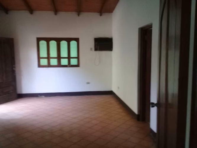 Leon(bypass) vendo para negocio o vivienda 4105