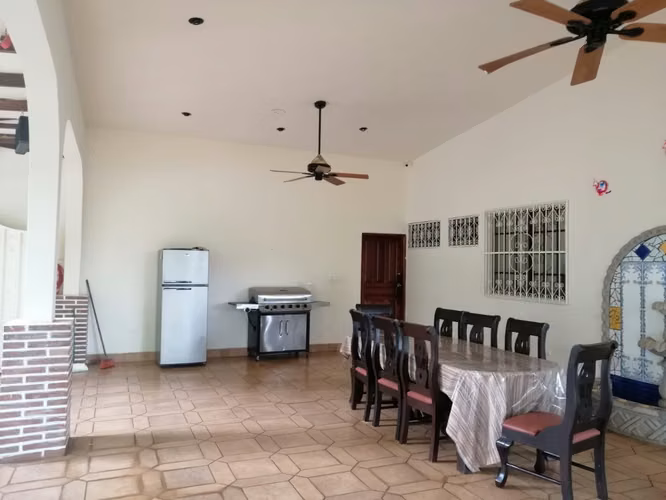 CARRETERA MASAYA KM 14 - VERACRUZ - VENTA DE CASA ESTILO QUINTA.