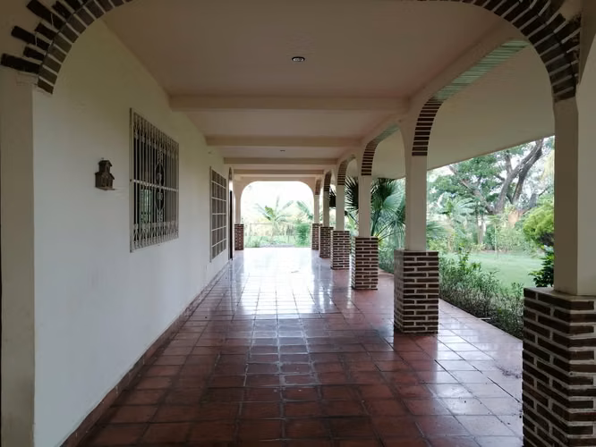CARRETERA MASAYA KM 14 - VERACRUZ - VENTA DE CASA ESTILO QUINTA.
