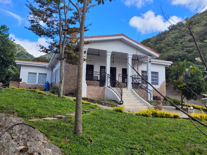 AL- Quinta en Jinotega, la Ciudad de las Brumas BMD