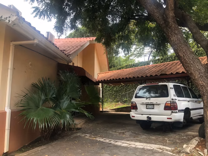 VENTA Casa Sin muebles en Carretera a Masaya / NG - Imagen 13