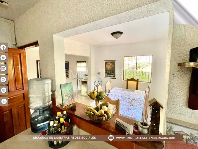 VENTA CASA CON GRAN PATIO EN LAS CUMBRES 5382 - Imagen 7