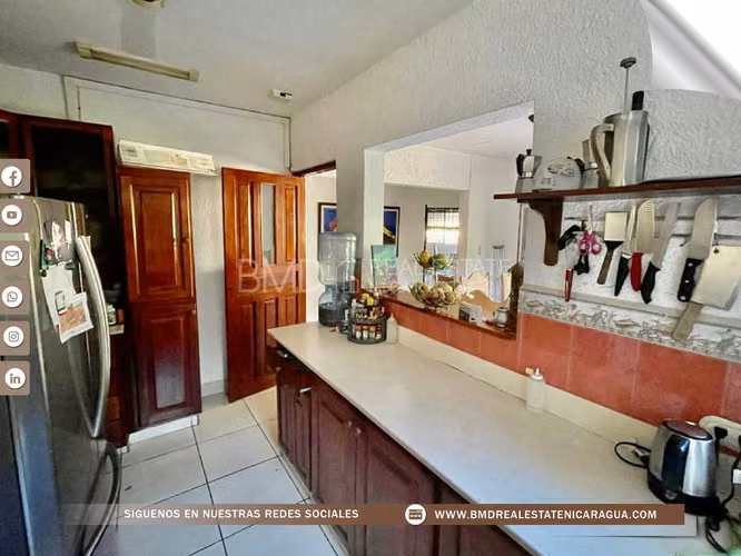 VENTA CASA CON GRAN PATIO EN LAS CUMBRES 5382 - Imagen 15