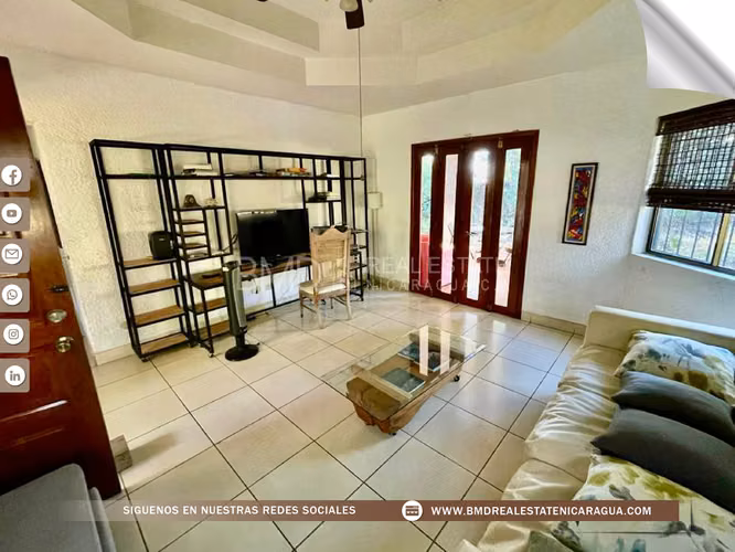 VENTA CASA CON GRAN PATIO EN LAS CUMBRES 5382 - Imagen 8