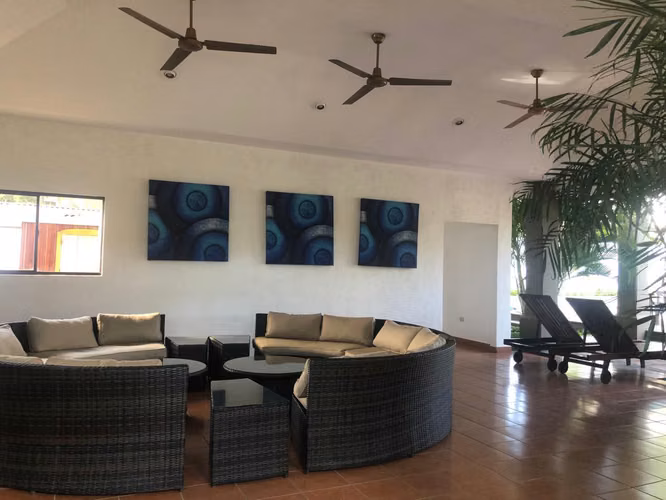 VENTA Casa en Santo Domingo / NG