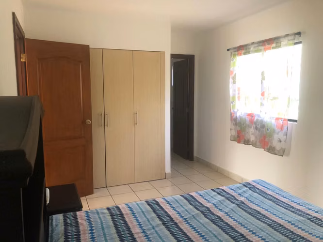 VENTA Casa en Santo Domingo / NG
