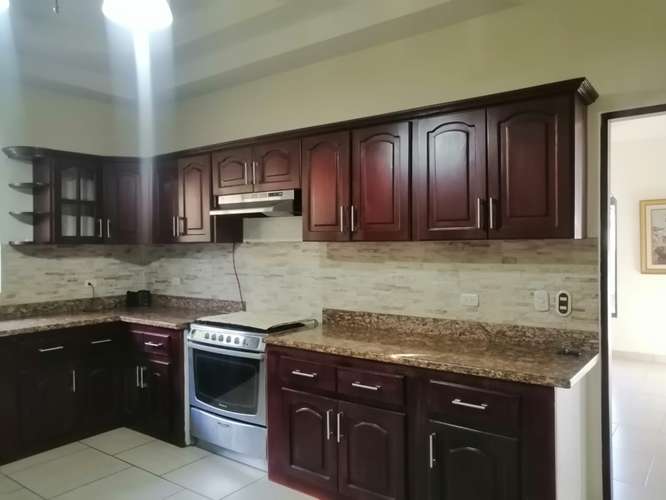 ESTANCIA DE SANTO DOMINGO, SE VENDE CASA. - Imagen 8