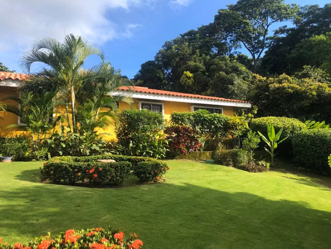 RENTA Casa amueblada en Santo Domingo / NG