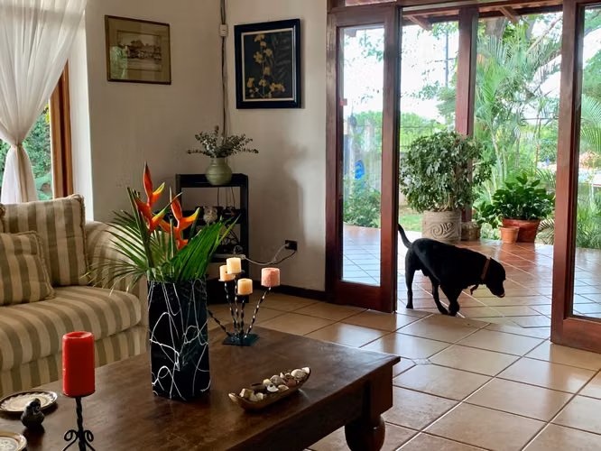 RENTA Casa amueblada en Santo Domingo / NG