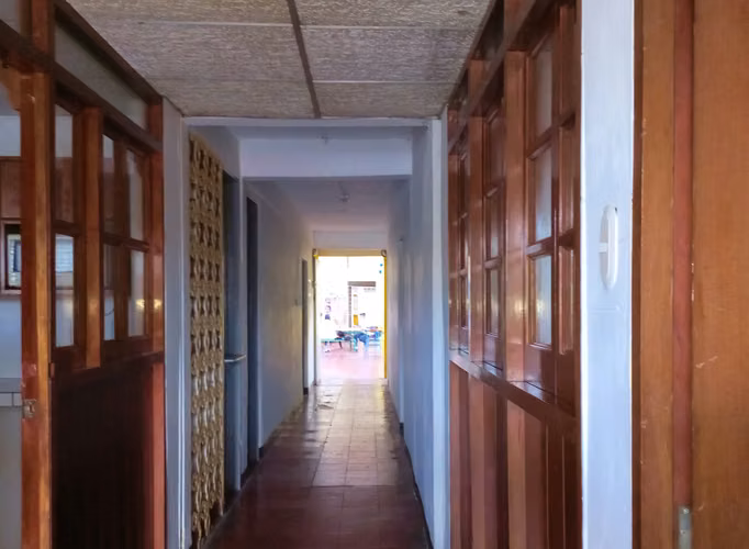 Edificio de dos plantas en venta, para cualquier tipo de negocio.xms