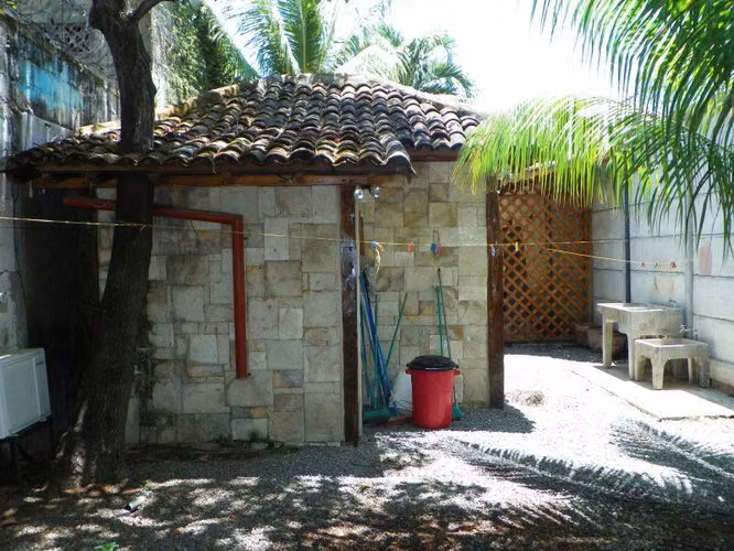 VENTA Casa en Granada / NG